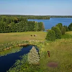 Dom Na Brzegu Ciszy Сasa de vacaciones Pasym