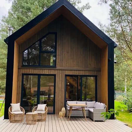 Dom Na Brzegu Ciszy Pasym