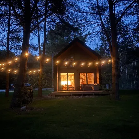 Hébergement de vacances Dom Na Brzegu Ciszy Sauna, Balia *