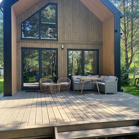 Dom Na Brzegu Ciszy Pasym